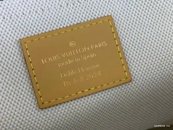 WIS 50 BANDOULIÈRE LOUIS KEEPALL VUITTON 0626